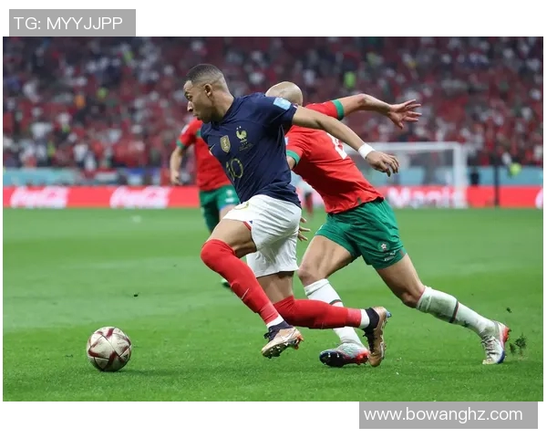 当足球巨星遇见银幕风云演绎绿茵与光影交织的人生传奇 当足球巨星遇见银幕风云演绎绿茵与光影交织的人生传奇