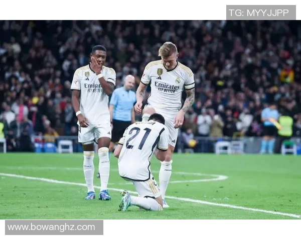 足球中卫球星崛起 揭示他们如何成为球队防线的无可替代核心